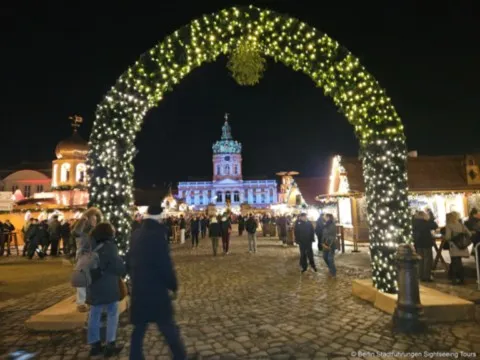 Weihnachtsmarkt am Schloss Charlottenburg